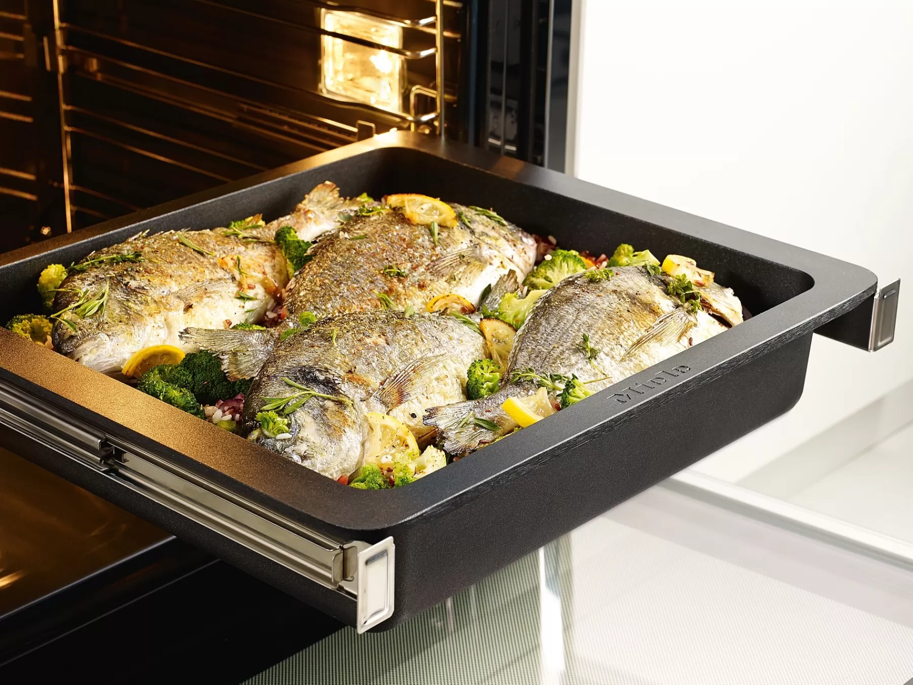 Miele Kitchen Accessories<Induction Gourmet Casserole Dish